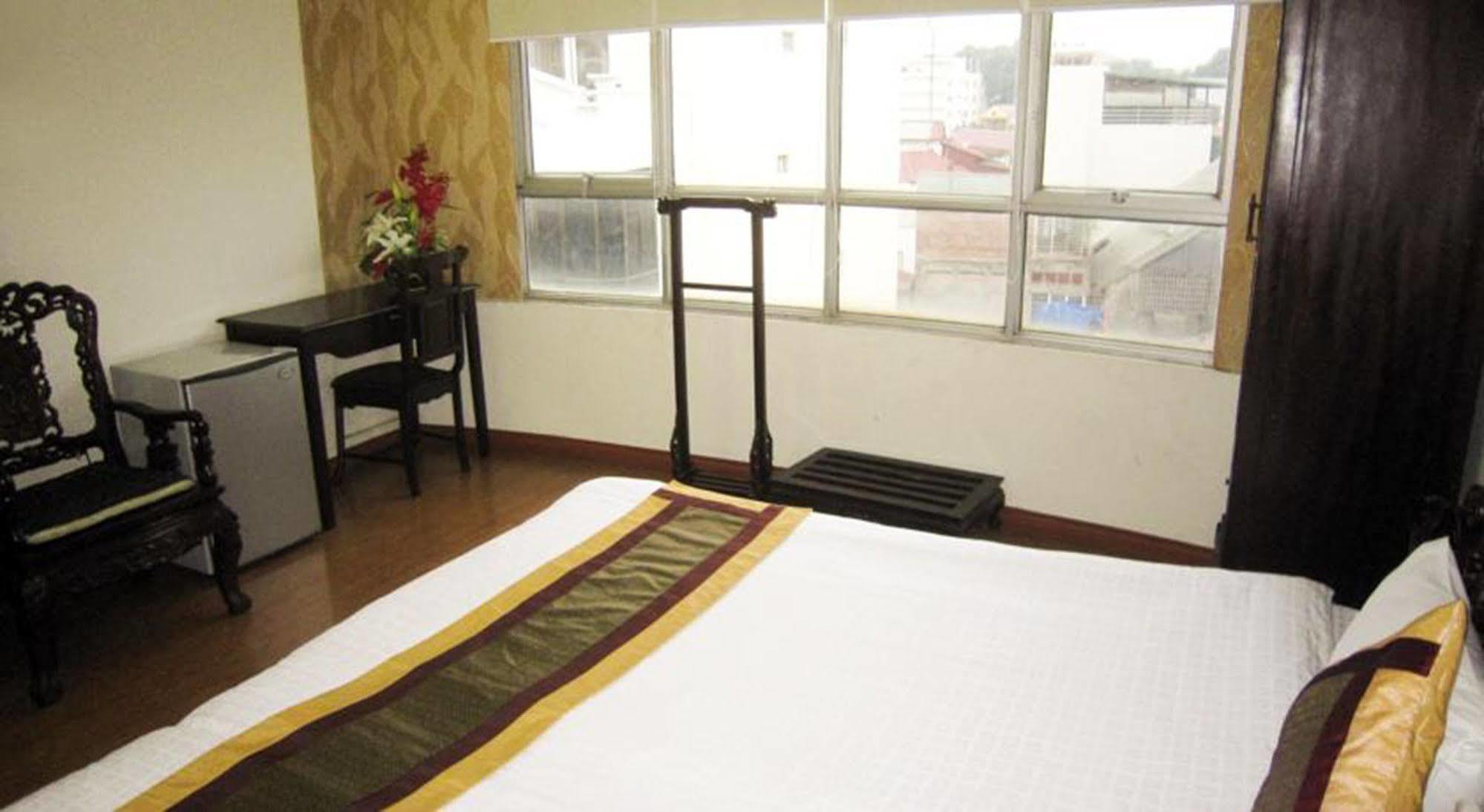 Hanoi Sofia Hotel Bagian luar foto